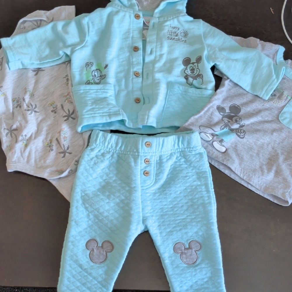 Disney Light Blue Mickey Mouse Baby 4 Piece Set
